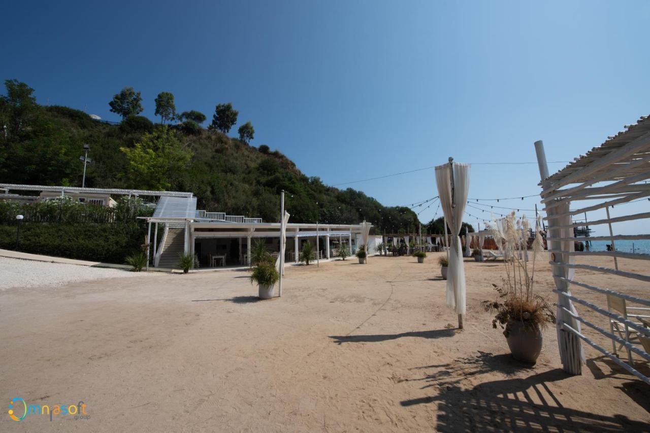 Grotta Del Saraceno Aparthotel Vasto Exterior photo